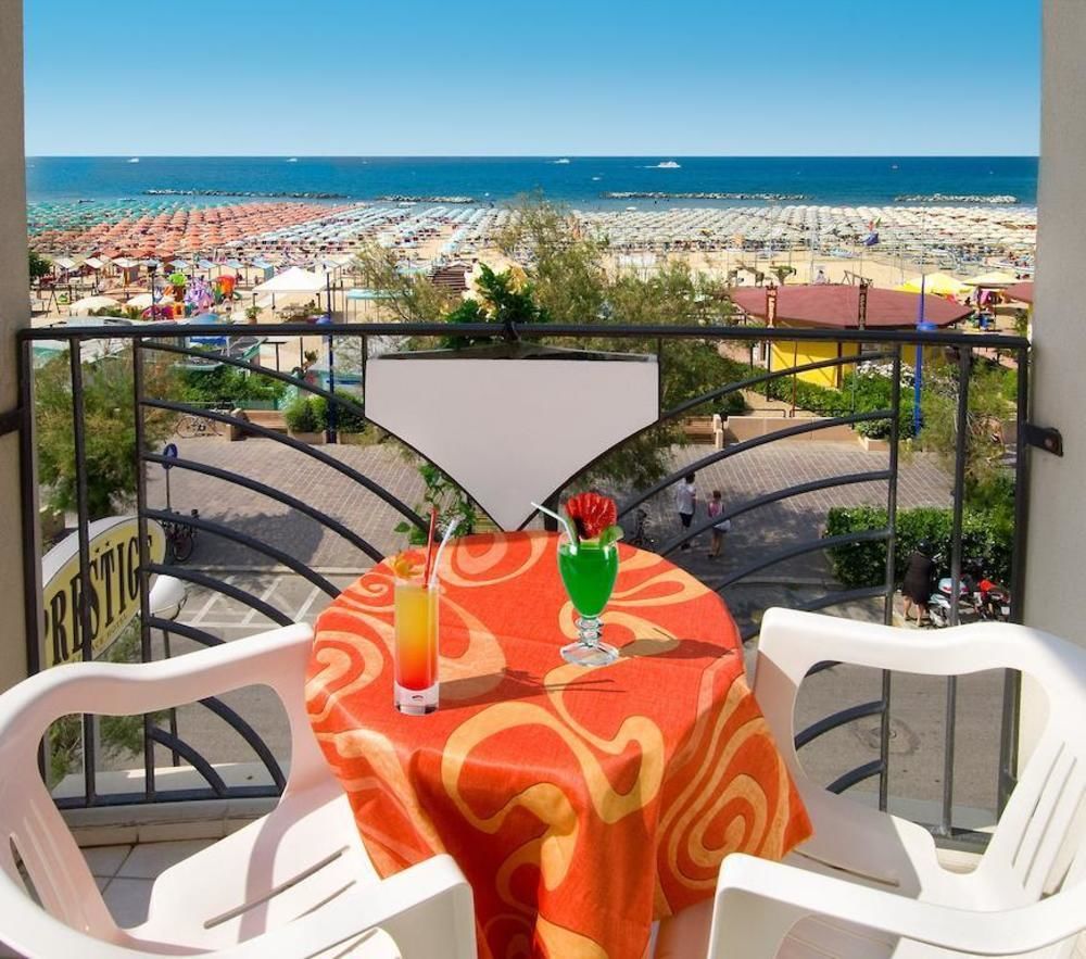 Hotel Prestige Cattolica Exterior photo