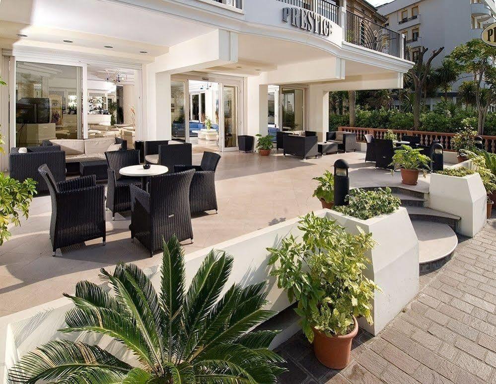 Hotel Prestige Cattolica Exterior photo